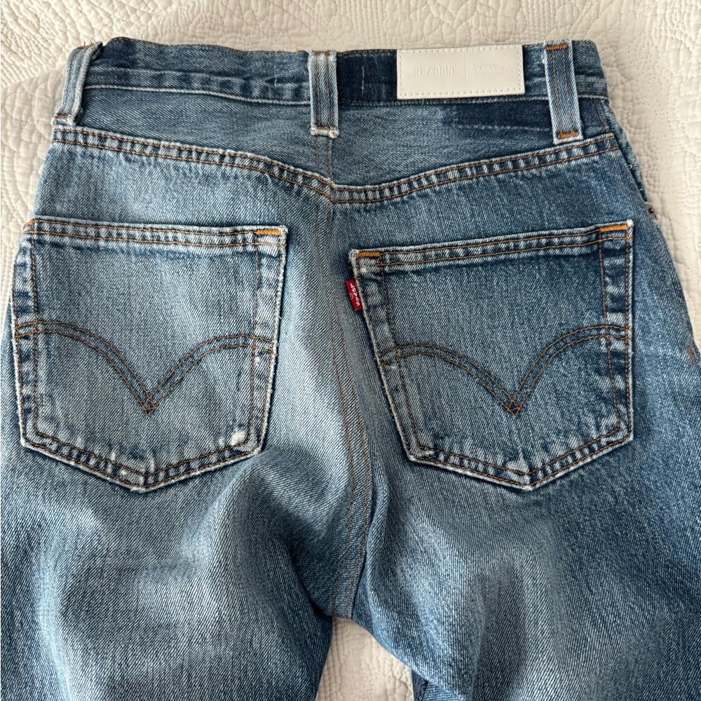 Levi’s ReDone Cropped Jeans Size 25 - Picture 3 of 7